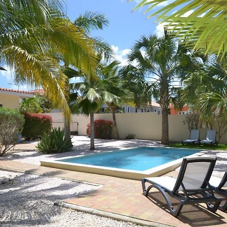 Relex Villa With Private Pool Willemstad Exterior foto