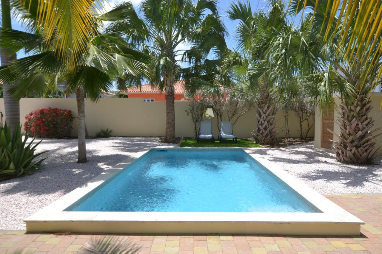 Relex Villa With Private Pool Willemstad Exterior foto